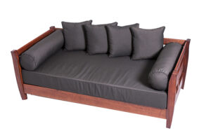 Kwila Daybed